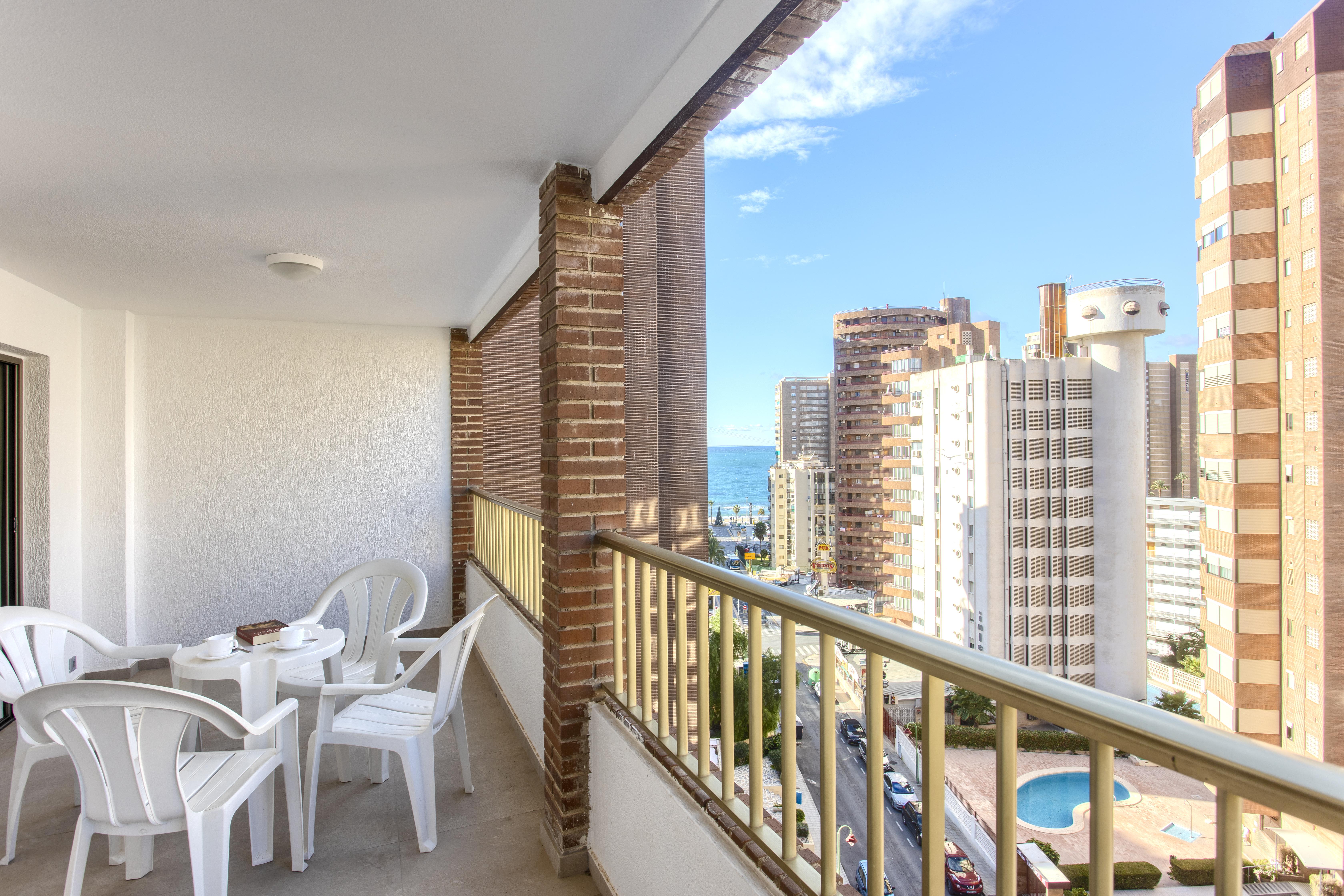 3⋆ APARTHOTEL BCL LEVANTE CLUB ≡ Benidorm, Spain ≡ Lowest Booking Rates For  Aparthotel Bcl Levante Club in Benidorm, Location